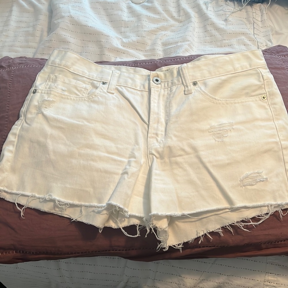 Lucky Brand white denim shorts
